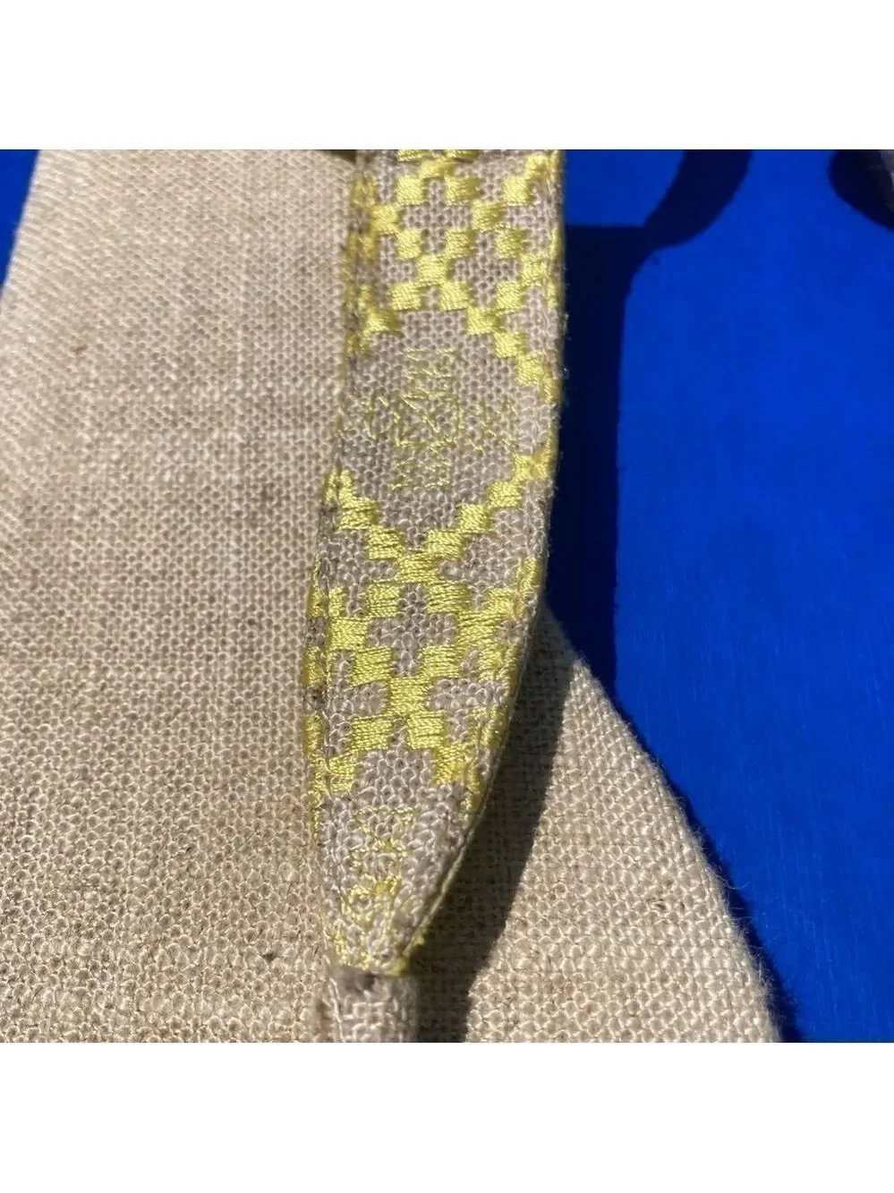 Toms yellow patterned